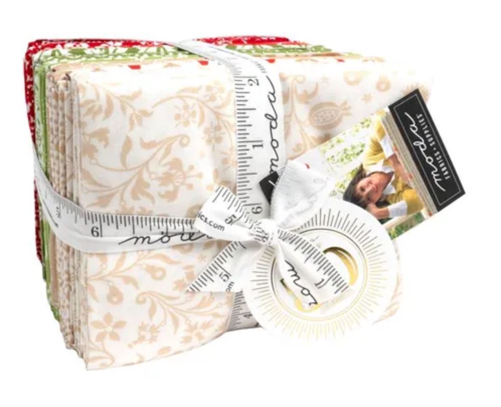 Buon Natale Fat Quarter Bundle – Reserve Yours Now! 🎄