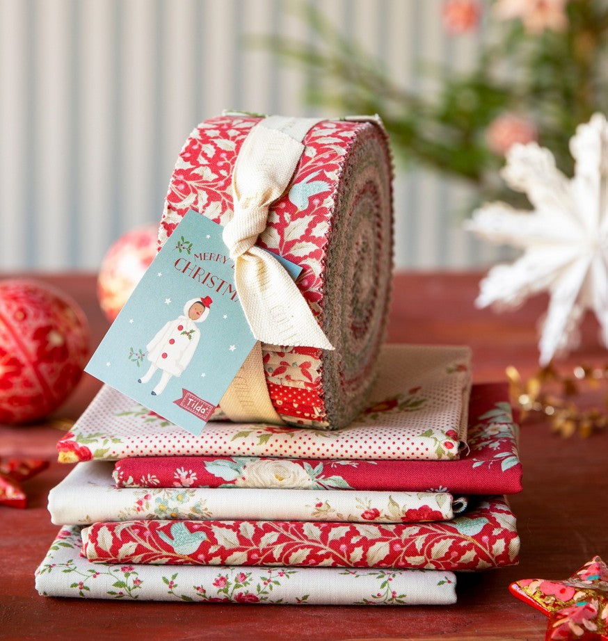Merry Little Christmas Fabric Roll by Tilda Fabrics, 40 Pieces