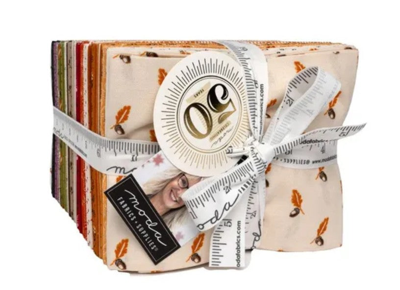 Pumpkin Spice Gatherings Fat Quarter Bundle with Panel - will ship in May
