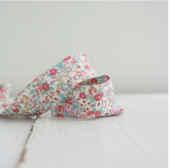 2.5” Bias Quilt Binding – Bouquet Blossom – Ready-Made Cotton Binding – Made in USA – Sold by the Yard