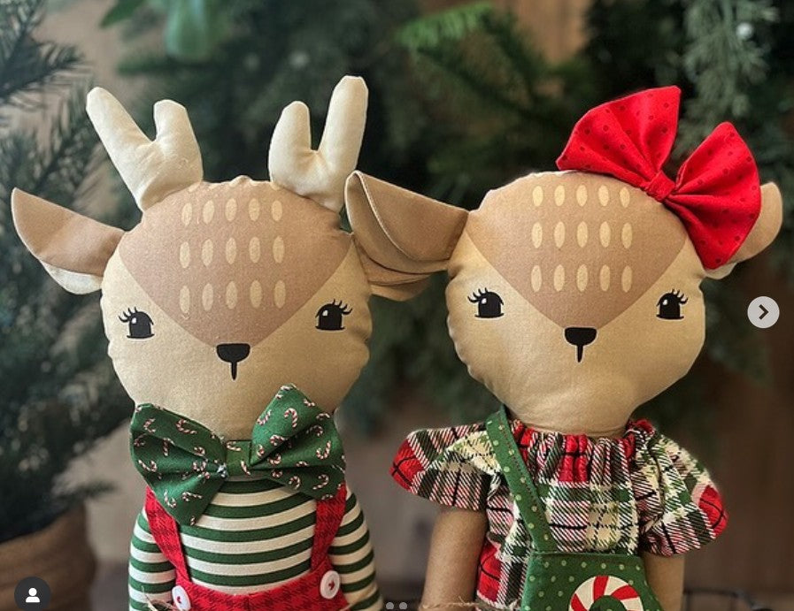 Holiday Cheer Reindeer Doll Panel – Stacy Iest Hsu for Moda Fabrics – Preorder – Arriving May 2026