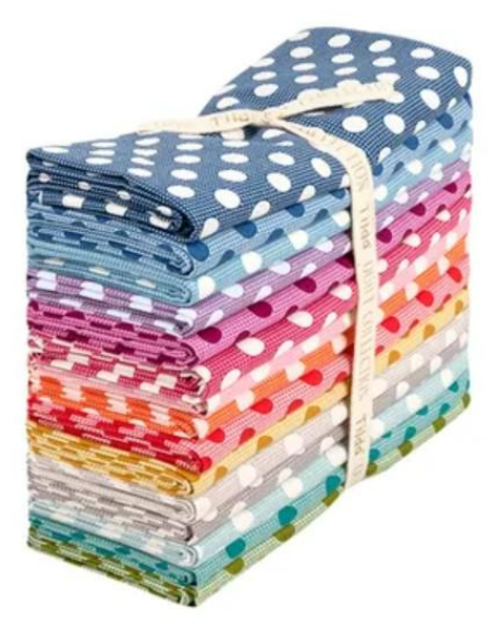 Tilda Medium Dots Fat Quarter Bundle – Set of 15 Fat Quarters