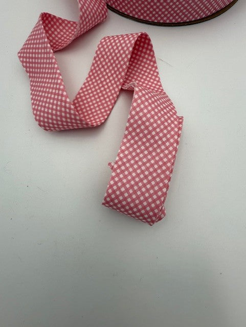 2.5” Bias Quilt Binding – Riley Blake Peony Gingham Single Fold Quilt Binding – Sold by the Yard