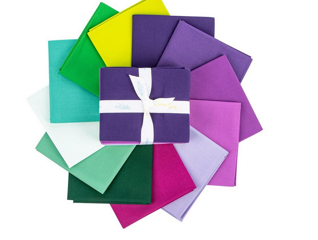 Daisy Chain Purple Vibrations Quilt Kit – Riley Blake Confetti Cotton – 69 x 69- Ships December