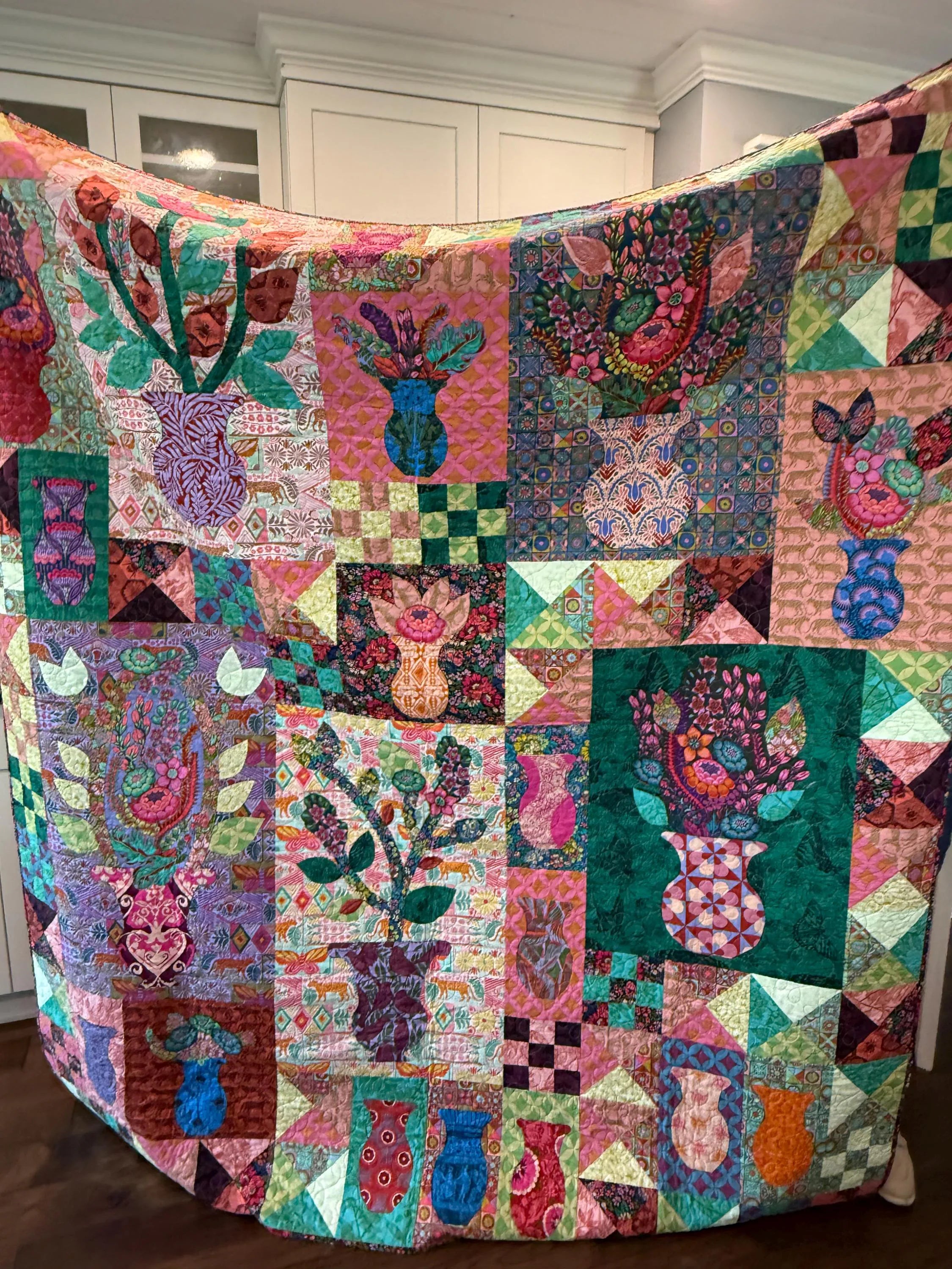 Rhapsody Boxed Quilt Kit – Anna Maria”s 20th Anniversary - Sew Along- Ships August 2026